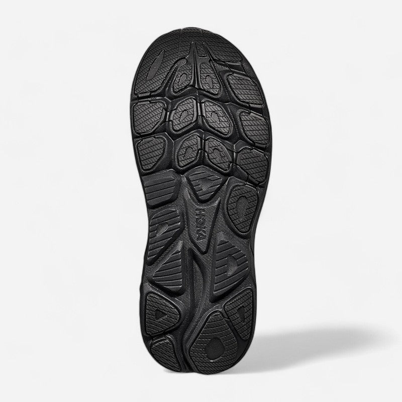 Men's Clifton 10 Black / Black