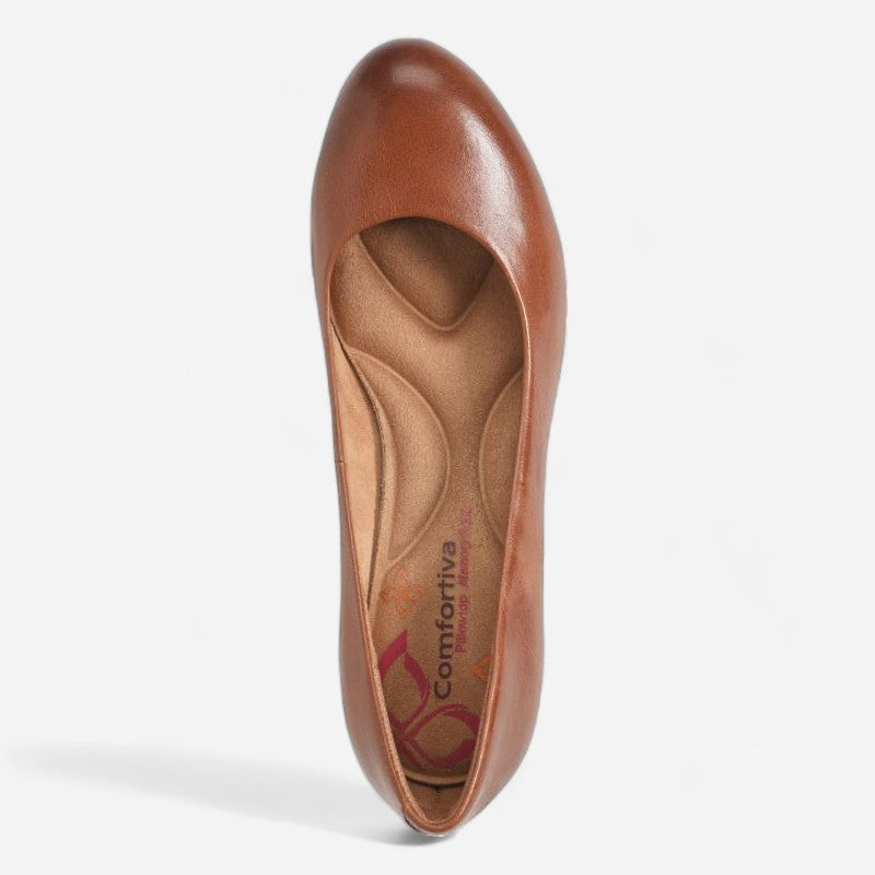Amora Cork